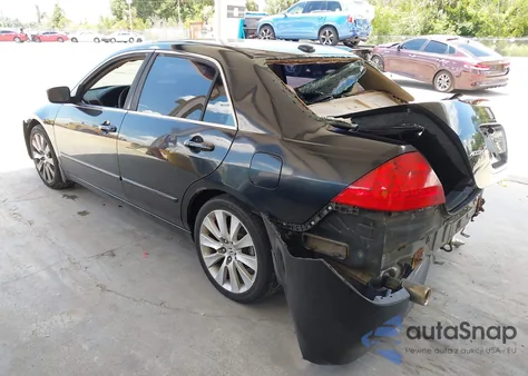 2007 Honda Accord 3.0 Ex z USA, uszkodzony, nr VIN 1HGCM66587A071282